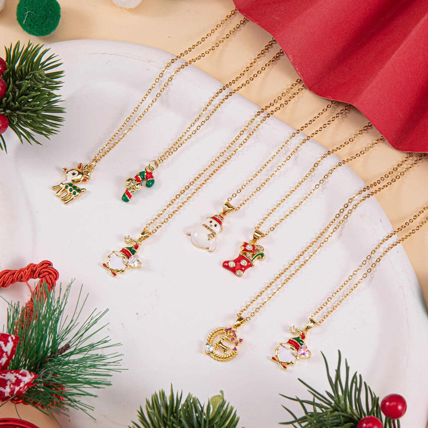 1Pc Cute Christmas Multi‑Style Enamel Pendant Necklace, Holiday Element Fashion Jewelry, Ideal Christmas Gift for Women