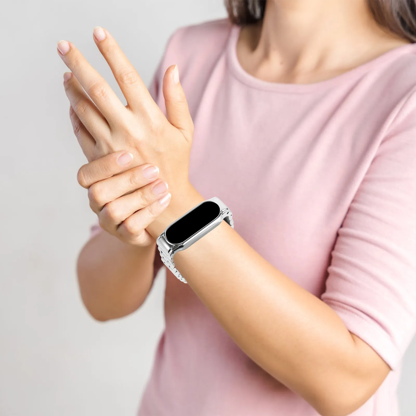 1Pcs Stainless Steel Bracelet Strap Compatible with Mi Band 4 Simple Attractive Design Strong Durability Comfort Fit Replacement