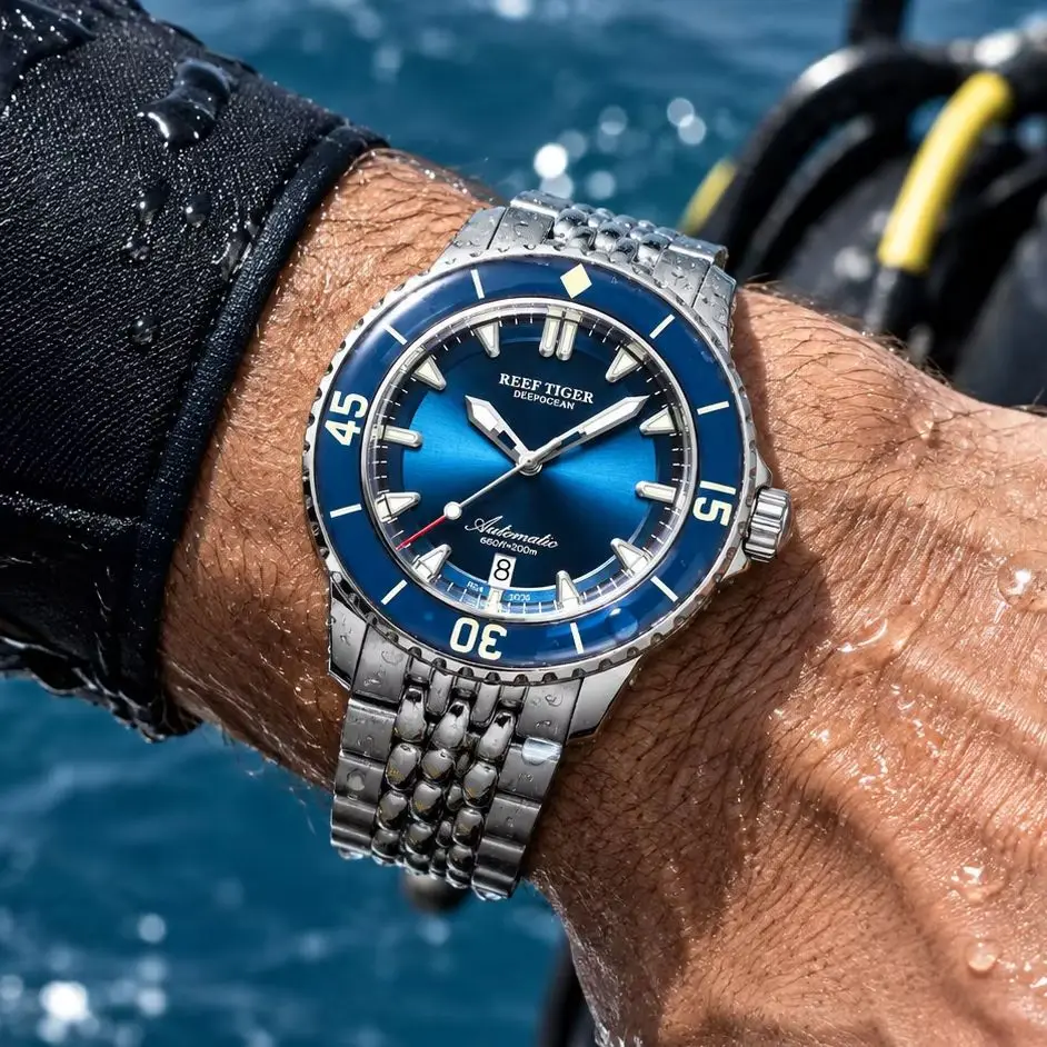Reef Tiger Men's Automatic Mechanical Dive Watch Sapphire Crystal Stainless Steel Bracelet Luminous Waterproof