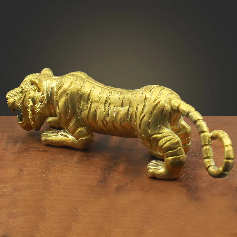 Creative retro explosion brass tiger statue ornament is suitable for home, office desktop decoration