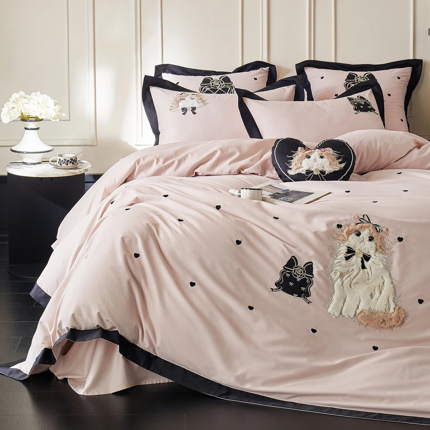 Embroidery Quilt Cover - Conjunto de Cama Luxuoso com Bordado