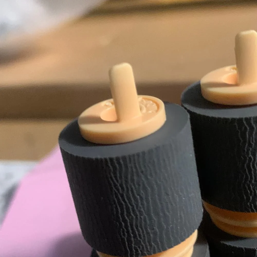 

100 шт. ролик захвата бумаги для Xerox DocuColor 5065 6075 240 250 242 252 260 7025 7030 7035 8000 550 560 570 2060 3060 3065