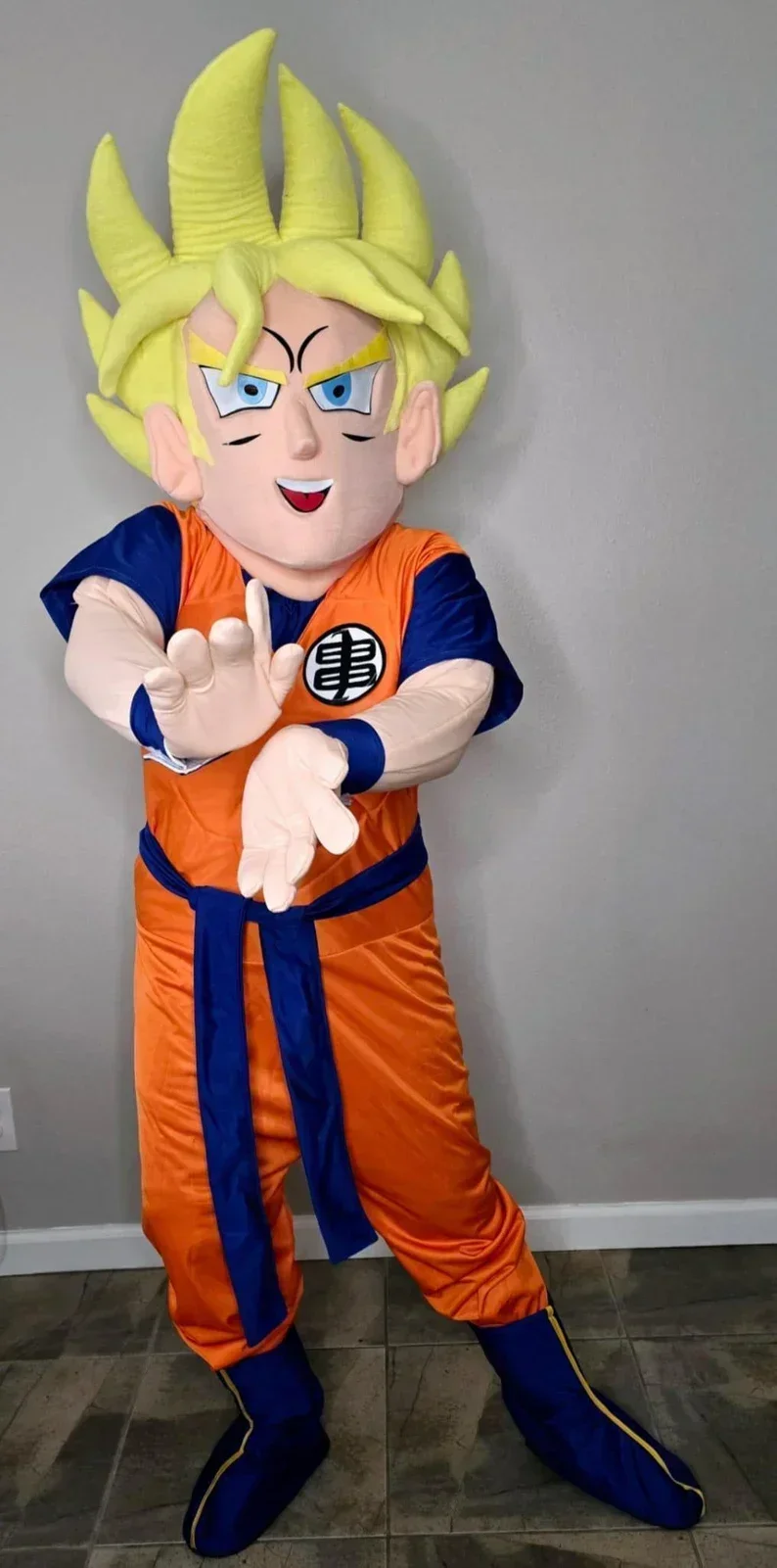 

New Super Saiyan Wu Kong Cartoon Mascot Cosplay Costume Adult Cartoon Character Halloween Christmas Fancy Party