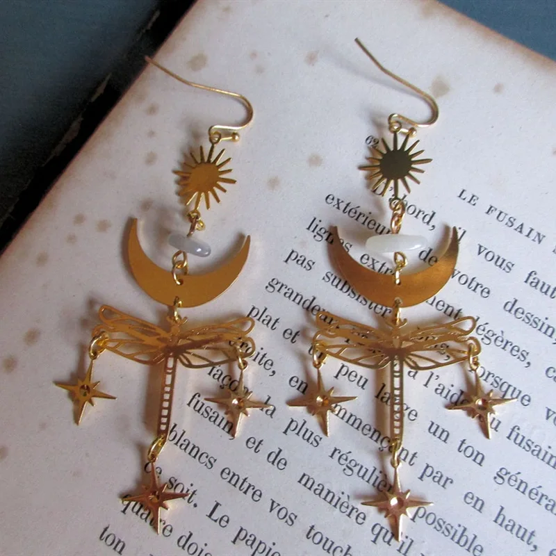 

Vintage Dragonfly Earrings Gold-plated Star Pendant Ear Hooks Bohemian Sun Earrings Sliver-plated Jewelry Gifts For Women Girls