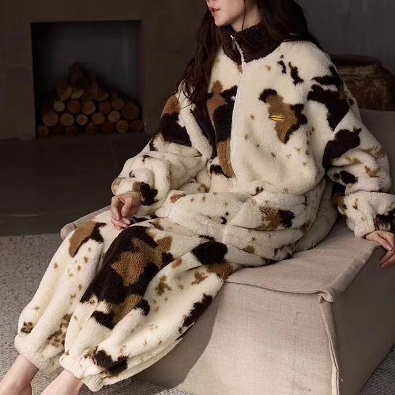 

Новинка 2023 года, женские флисовые пижамы, комплект из 2 предметов, утепленная осенне-зимняя домашняя одежда с коралловой бархатной подкладкой, мягкая пижама Mujer