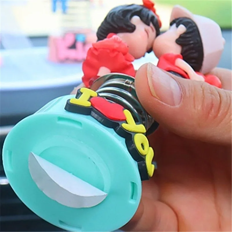 

Pink Anime Couples Dashboard Figurine Car Ornament Spring Shaking Head Doll Auto Interior Decoration Accessories Gifts
