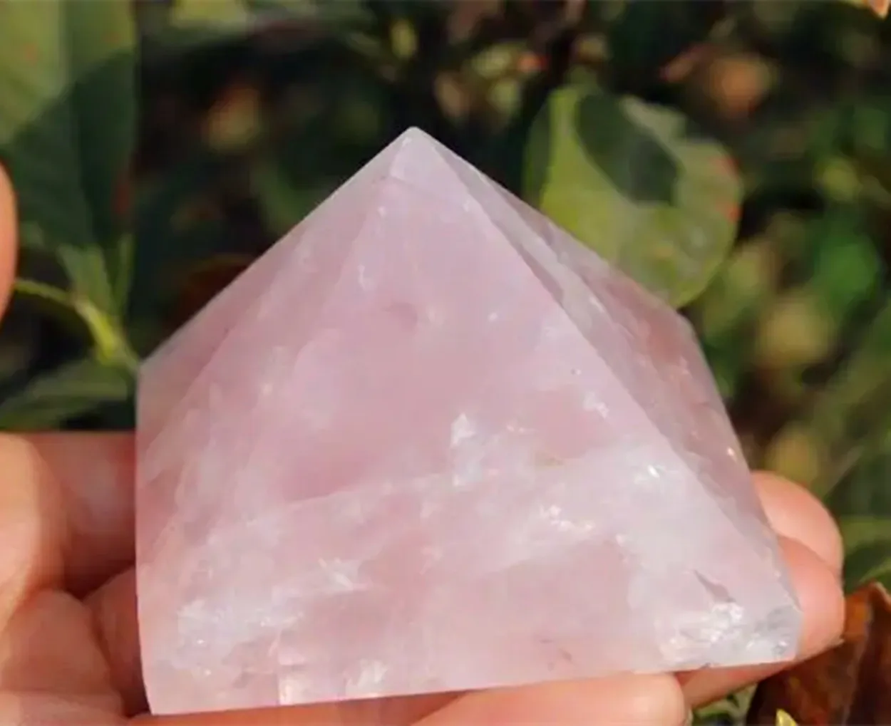 high quality 100% natural rose quartz crystal pyramid healing as gift
