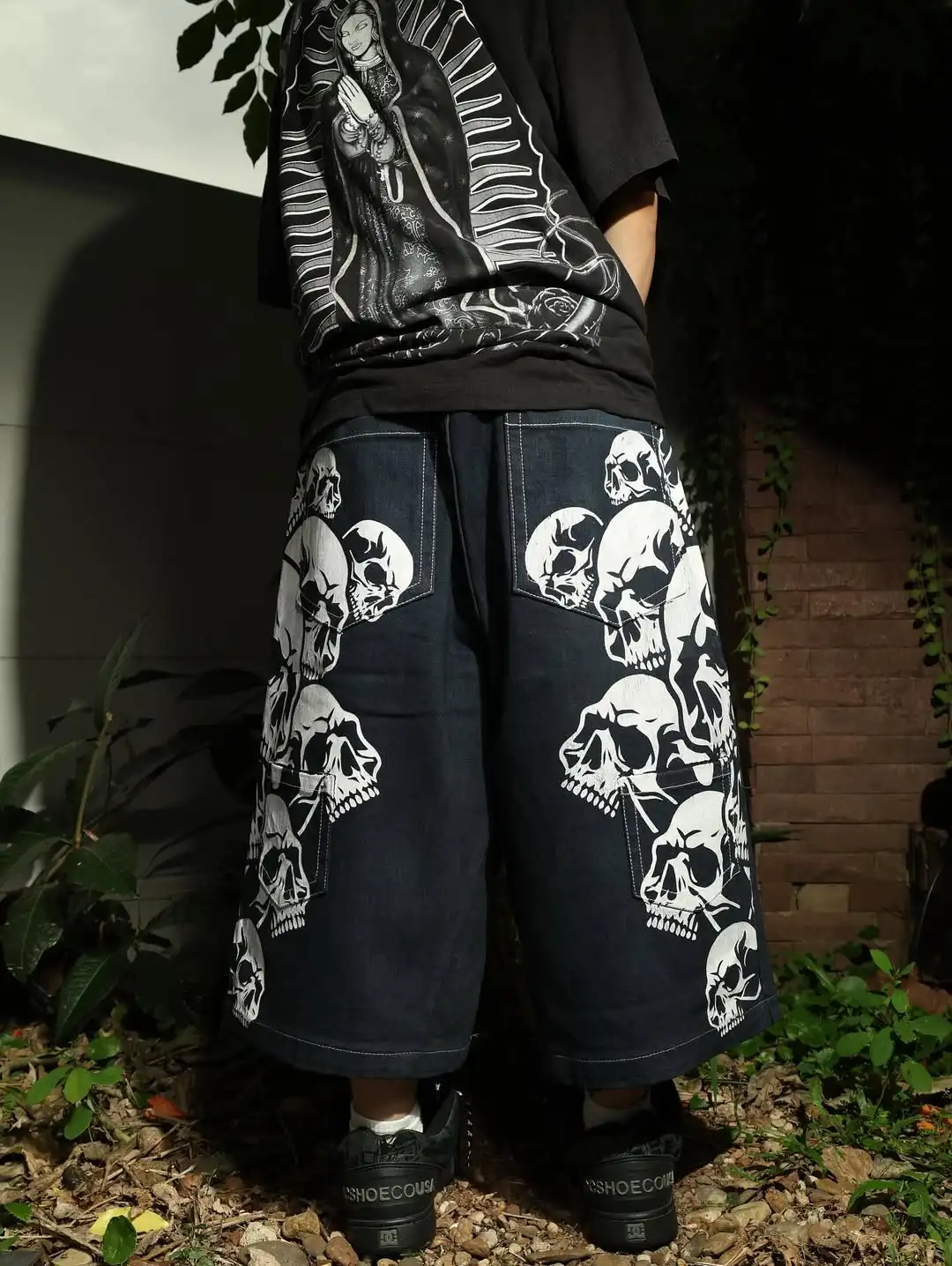 Harajuku خمر القوطية الدنيم السراويل الجمجمة نمط التطريز السراويل كبيرة الحجم Y2K الشارع الطباعة عارضة أزياء زوجين السراويل