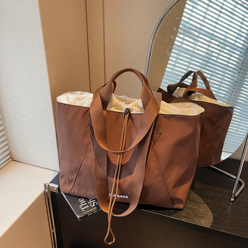 Travel Bags, Swimming bags, Gym bag, Fitness backpacks, Women's bag, shoulder bag, Hand bags, coach bag, Fashion leisure bag