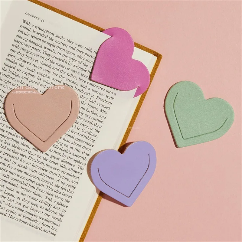 Heart Shaped PU Leather Bookmark Colorful Double Sided Tablet Gift for Book Lovers Readers and Diary Lovers