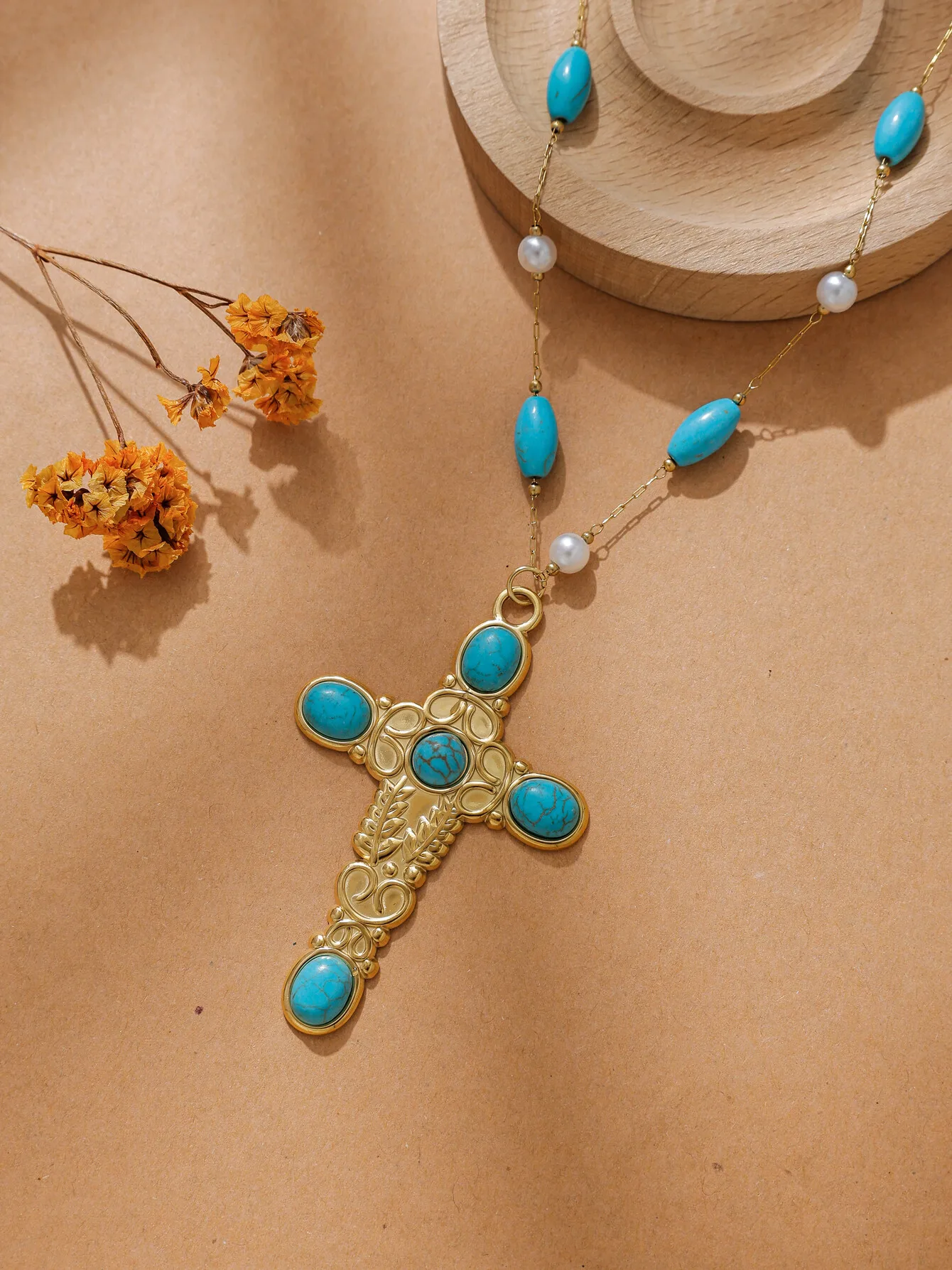 Collana a catena con perline di perle turchesi con ciondolo croce in acciaio inossidabile 316L, regalo per feste con catena classica a clavicola da donna