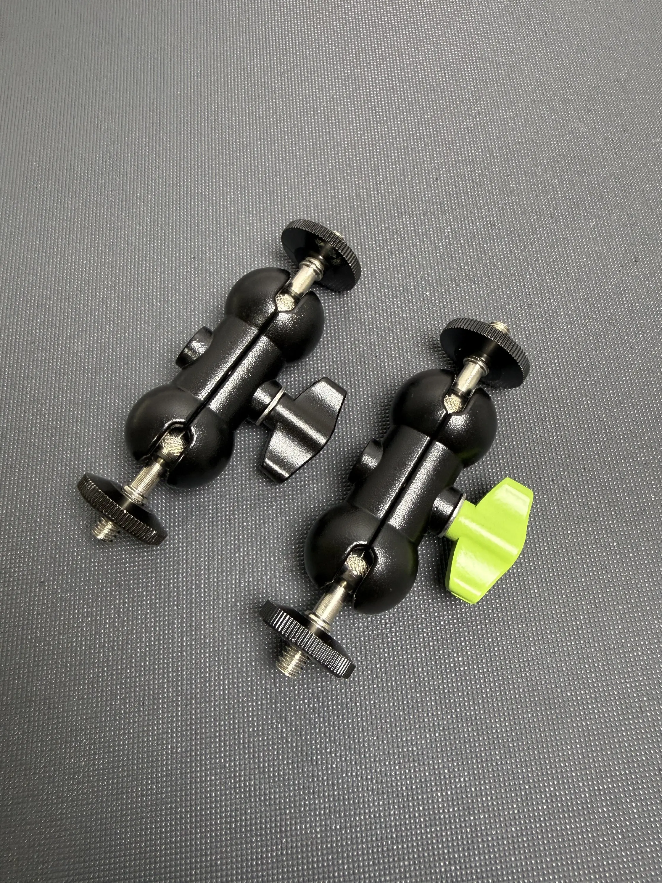 1/4 Screw Cantilever Phone Bracket Tripod Mobile Holder for Fill Light Conversion Head - Phone Stand Accessory