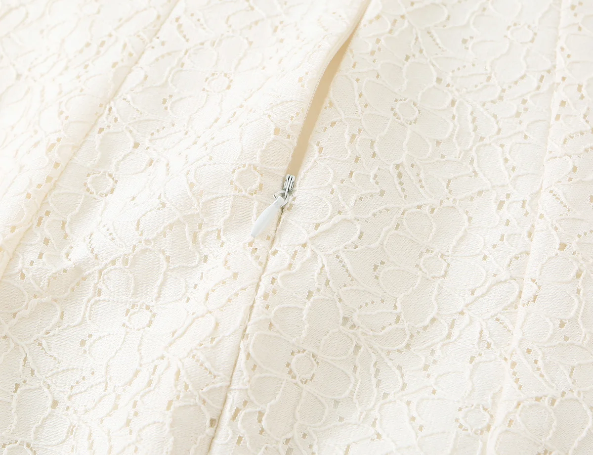 Elegantes Damen-Spitzen-Mini-A-Linien-Kleid, Modisches Lässiges Kurzarm-Kleid mit Knopfleiste, Süßes Damenkleid mit Rundhalsausschnitt in Unifarbe – Detail 10