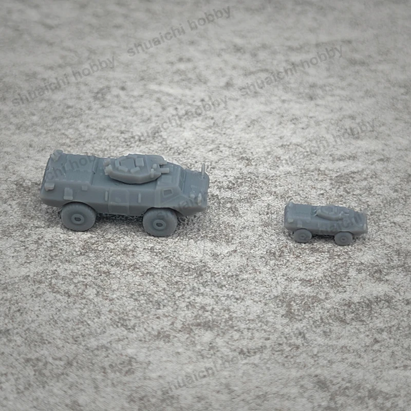 5PCS Model M1117 Guardian 2 Armored Security Vehicles 1/700 350 Simulation Light Wheeled Tank Uncolored Resin Toy for DIY Hobby