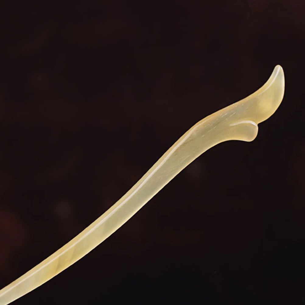 

1 Set of Decorative Ox Horn Hairpin Vintage Hair Stick Updo Hair Accessories for Women Girls (Beige)