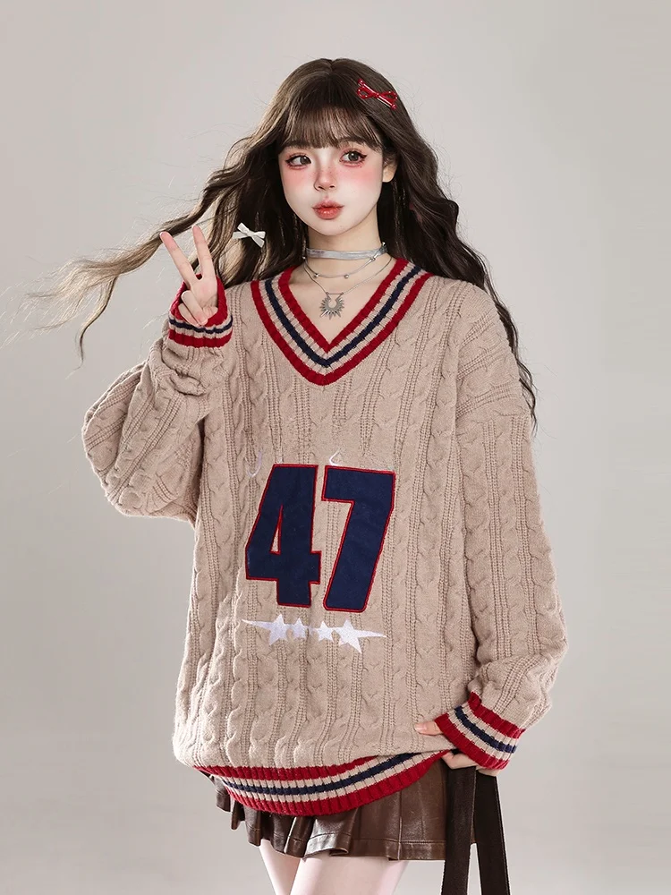 Retro Twist V-Neck Knit Sweater Women's Autumn Winter Korean Style Lazy Design Unique Small Batch Loose Fit Thermal Top