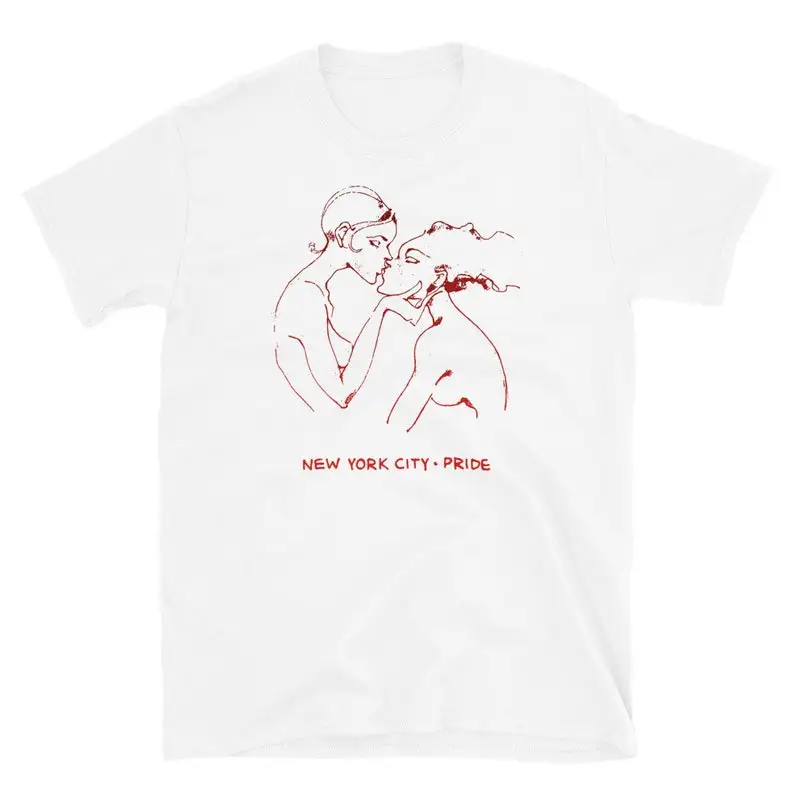 Lovers NYC Pride | Vintage Classic LGBTQ Gay Pride Lesbian Love Queer Dyke Femme Stonewall Gay Village | Unisex T-Shirt