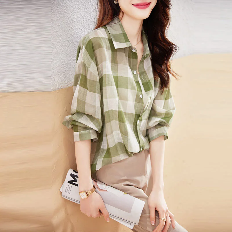 

Легкая летняя корейская модная повседневная свободная тонкая дышащая рубашка из шифона в клетку с длинным рукавом для женщин