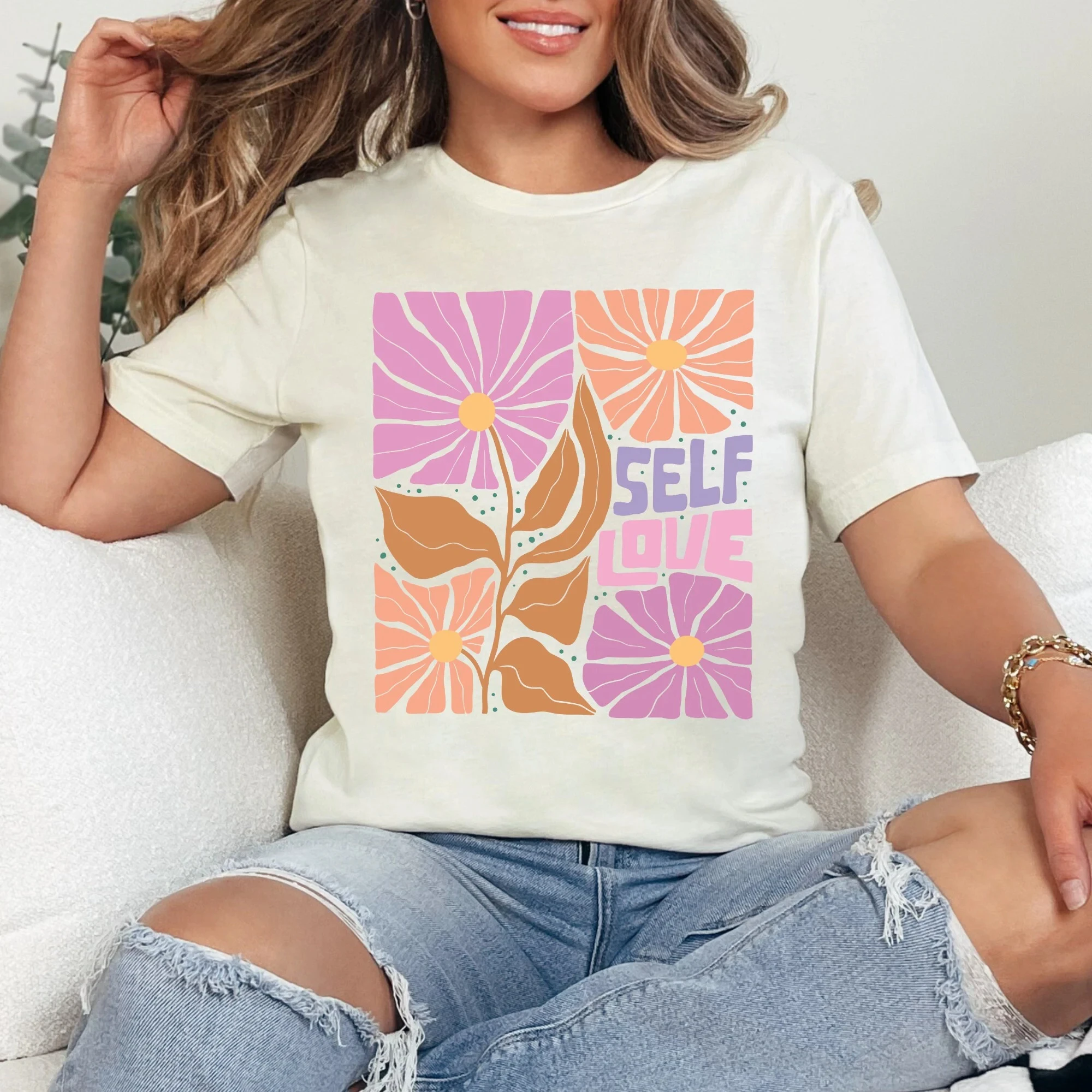 

Женская футболка с цветами Boho Self Love, хлопковые футболки с круглым вырезом и короткими рукавами, рубашка с полевыми цветами в стиле бохо, летние топы, женская одежда