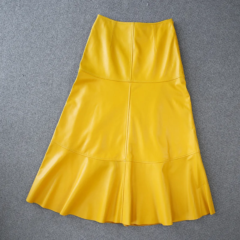 

2023 Women New High-Waisted Simple Splicing Sheepskin Leather Ultra-Long Flared Skirt E1