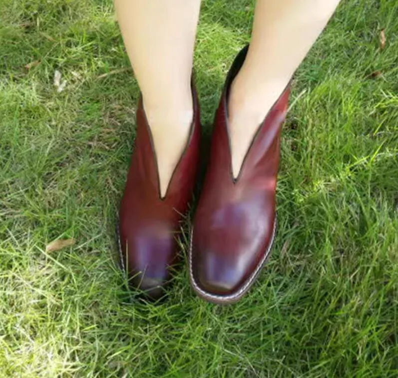 Vintage Black Burgundy Gradient Cow Leather Deep V Front Slip On Boots Square Toe Chunky Heels Winter Plush Ankle Boots