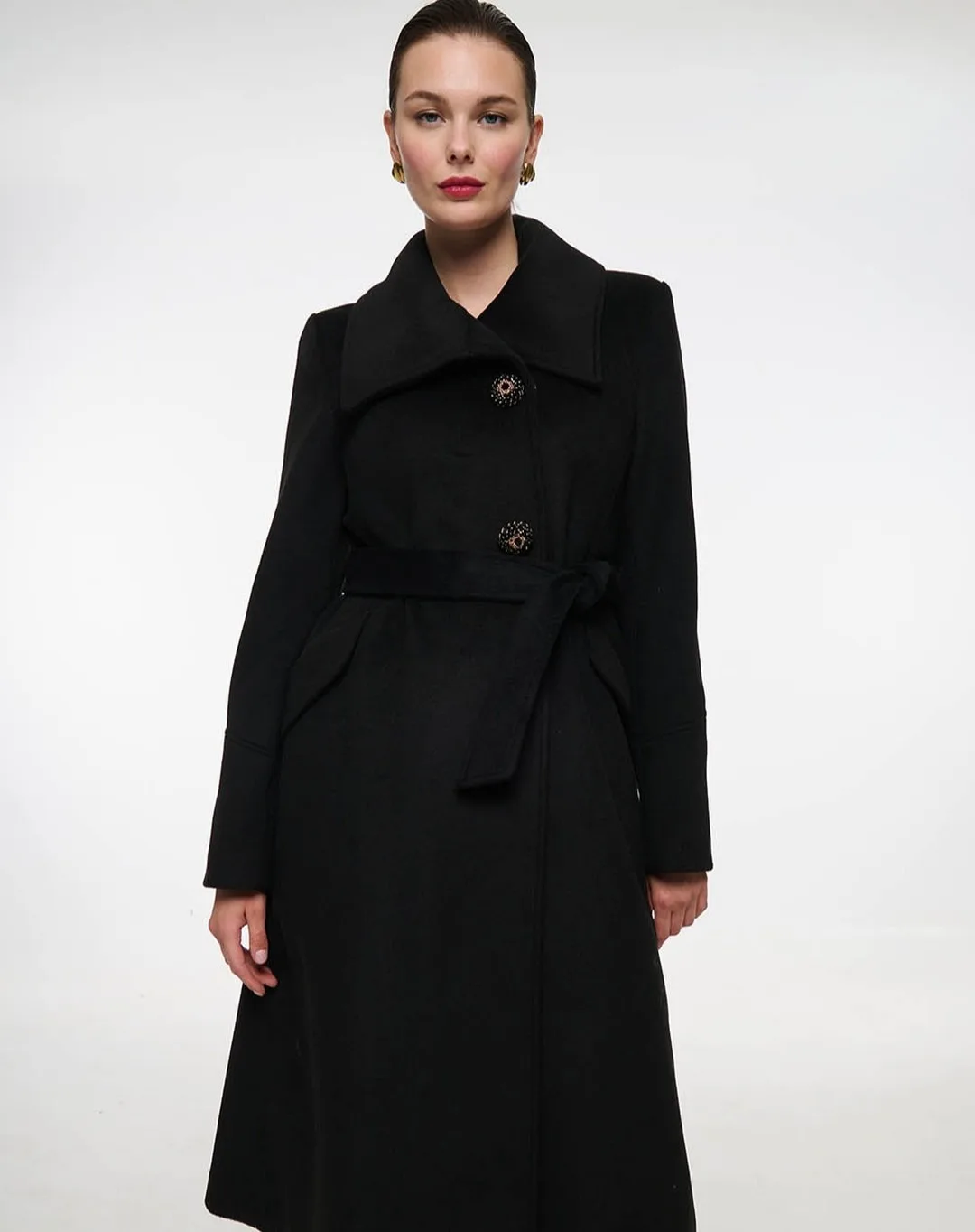 Vintage Black Stand Collar Women Woolen Coat Plus Size Long Overcoat Jacket With Belt Customized Formal Wear Warm Thick Outfit
