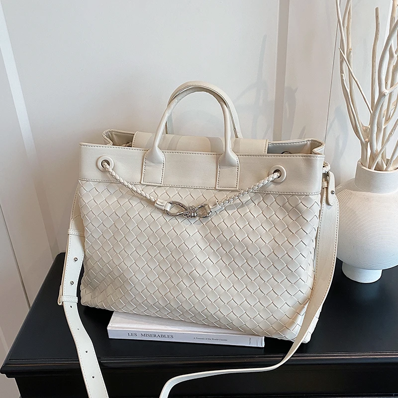 

Luxury Famous Designer Leather Shoulder Bag for Women, Messenger Bag Crossbody Bag Handbags Elegant Style