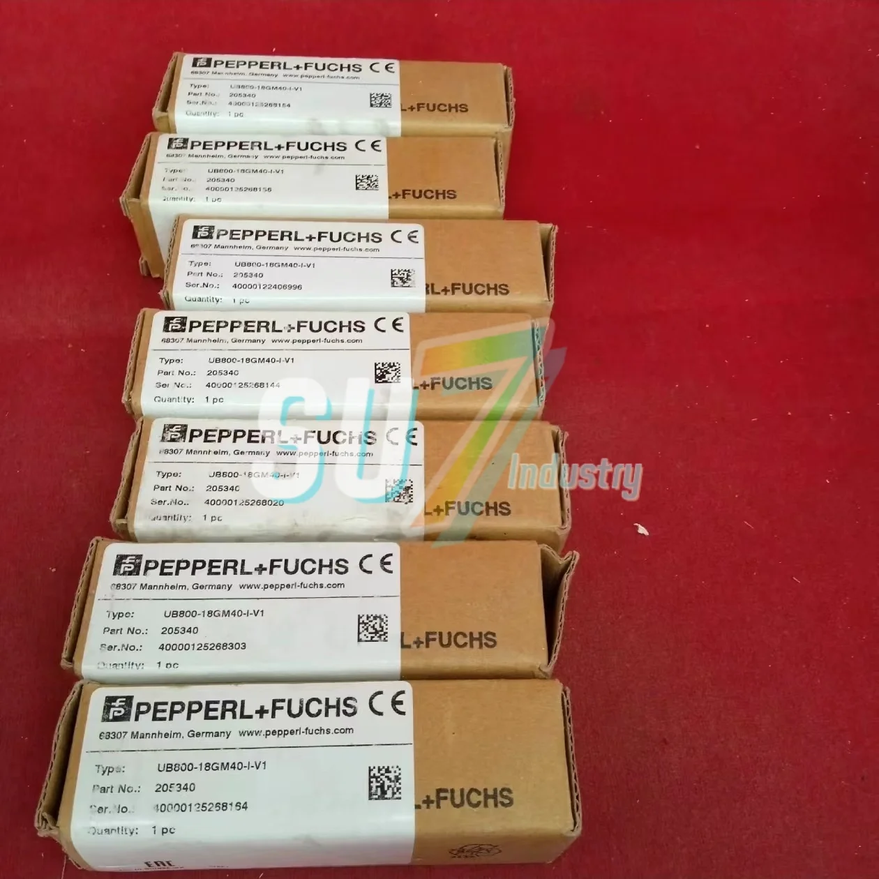 UB800-18GM40-I-V1 UB800-18GM40-U-V1 초음파 센서 새로운 원본