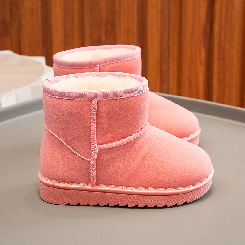 Kinder Schneestiefel Prägnanter Stil Plüsch Chunky Winter Kinder Kurzstiefel Einfarbig Slip-on Unisex Klassische Jungen Mädchen Schuhe 23-36 – Detail 15