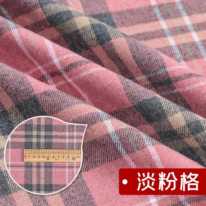 Hochwertiger schottischer Karo-Baumwollstoff zum Nähen von Damenröcken für Herbst und Winter, Tartan-Designerstoff, halber Meter. – Detail 5