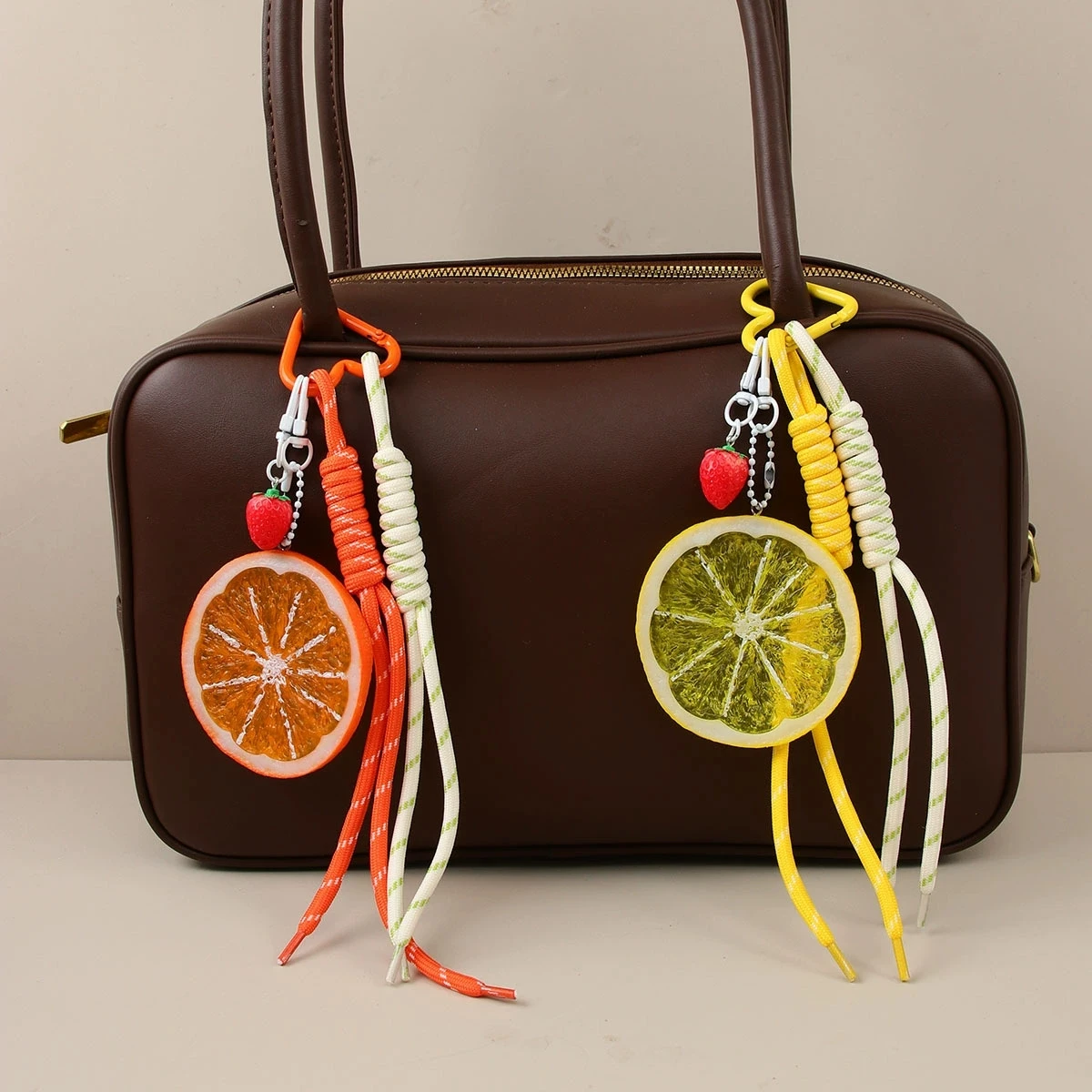 Fun Simulation Lemon Slice Keychain Exquisite Strawberry Orange Fruit Series Simple Creative Keychain Handbag Accessories Gifts
