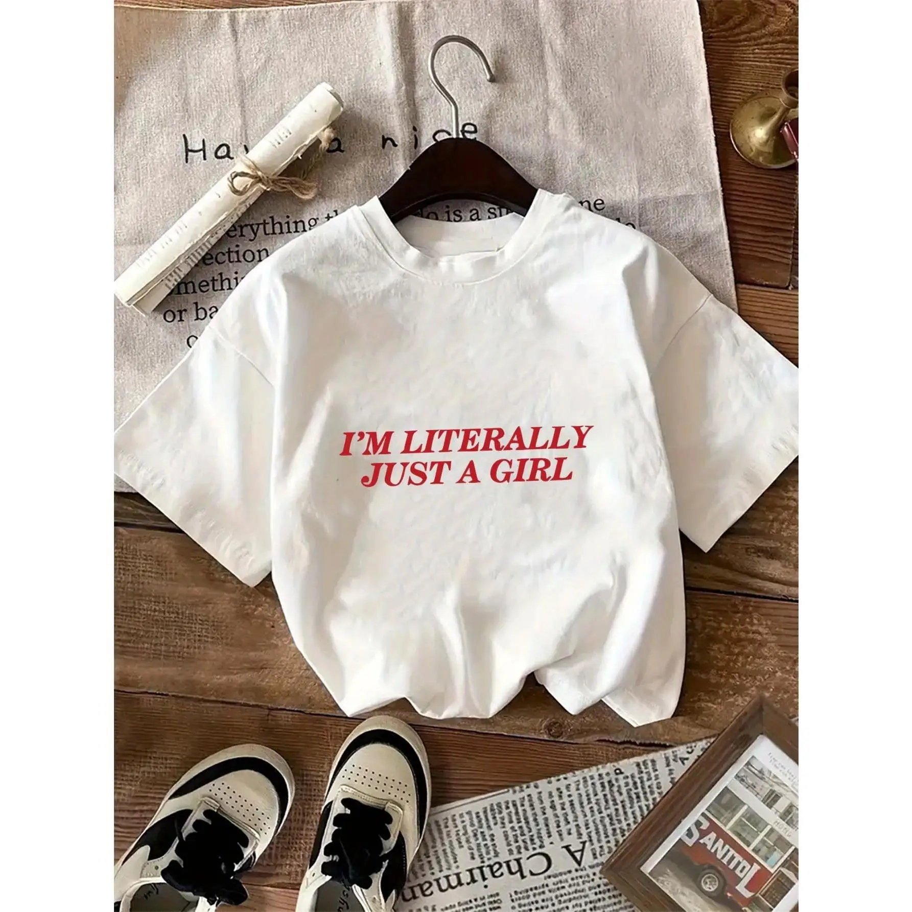 

Round Neck Short Sleeve T - Shirt with "I'M LITERALLY JUST A GIRL" Typography for a Laid - Back Vibe