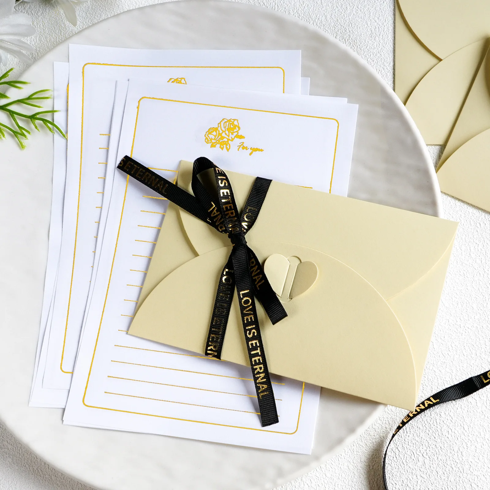 

White Gold Foil Stationery Paper Envelope Set, Romantic Love Letter Writing Paper for wedding Birthday Greeting Card Gift