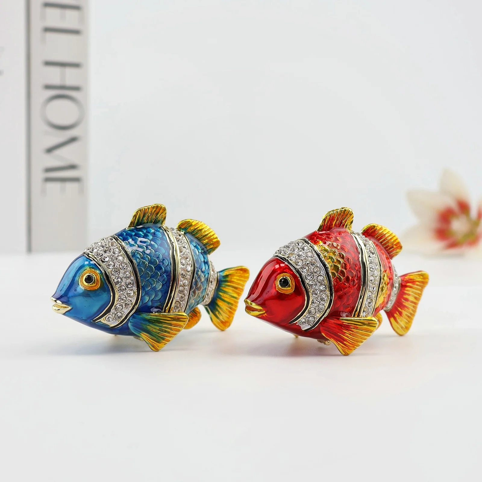 SHINNYGIFTS Enamel Clown Fish Trinket Box Rhinestone Crystal Metal Jewelry Box Tropical Sea Animal Figurine Ocean Theme