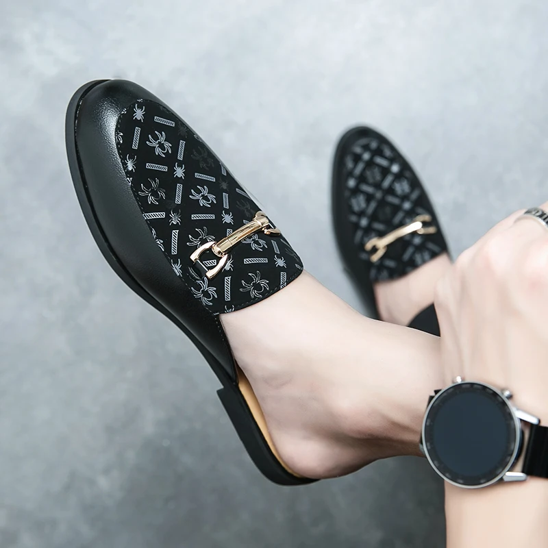 Black men's slippers Classic and versatile design styles Daily leisure walking outdoor party Breathable men's half slippers image 2