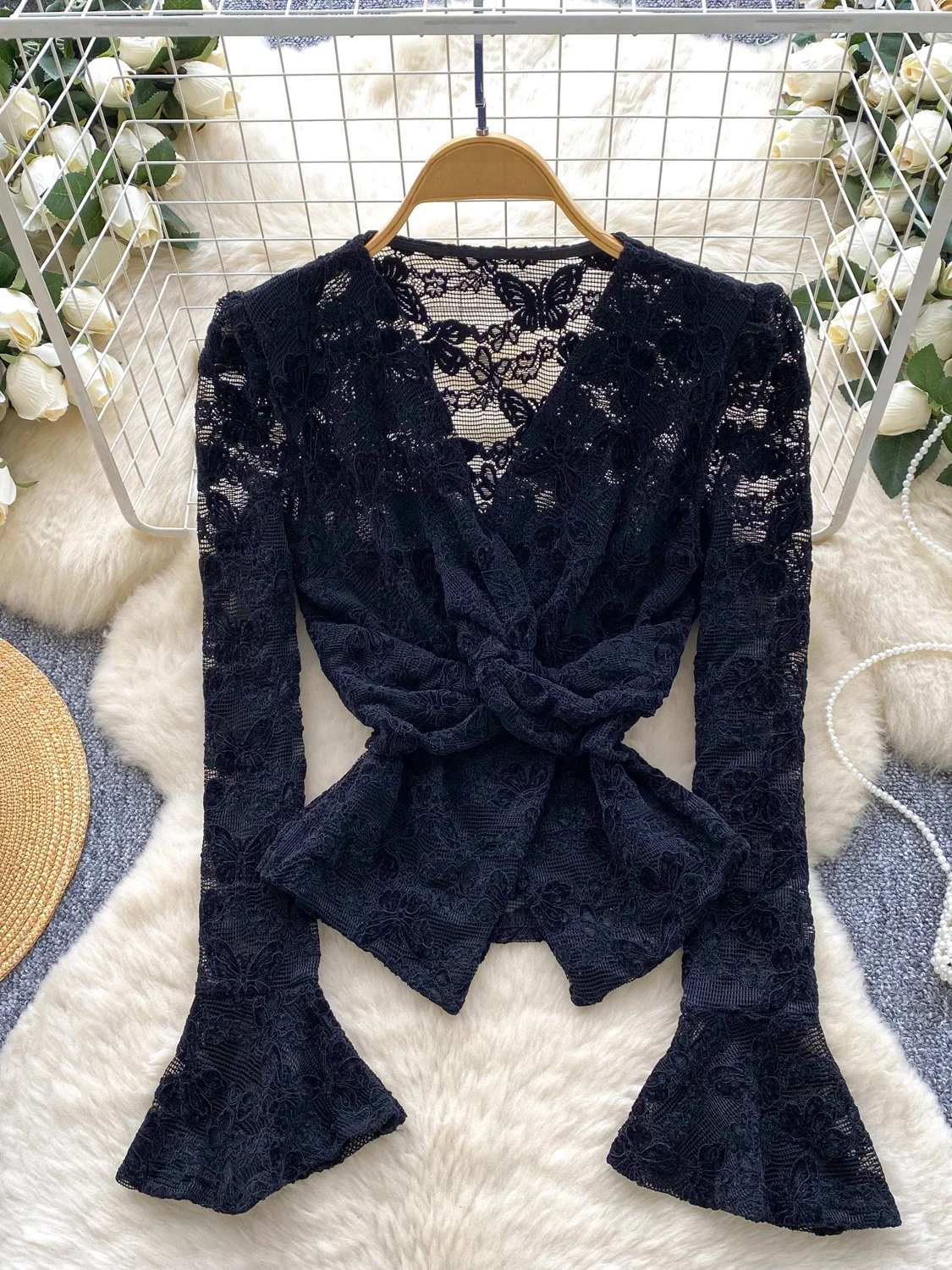 Ele Lace Long Sve Knot Ne Top Women's Faionable Base irt Slim Fit Korean Sle Polyester Fiber Breathable