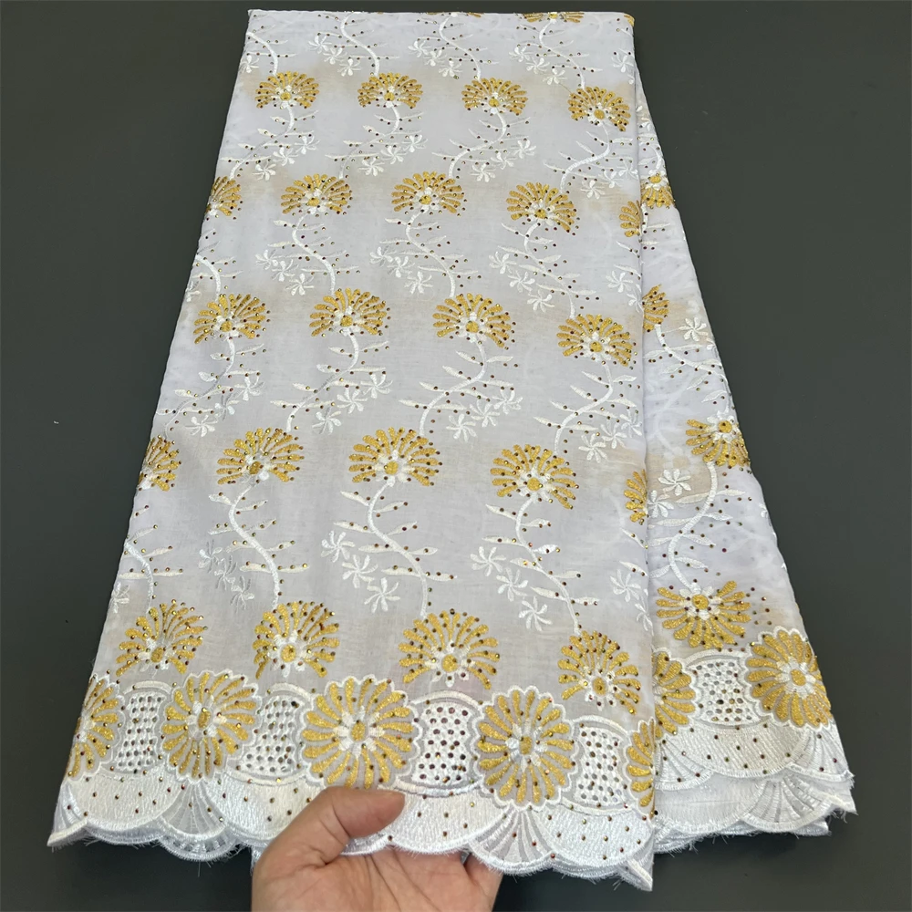 2024 Latest Dry lace embroidery African 100% cotton fabrics White and gold Hot Selling Swiss voile lace for Wedding Party hz1319