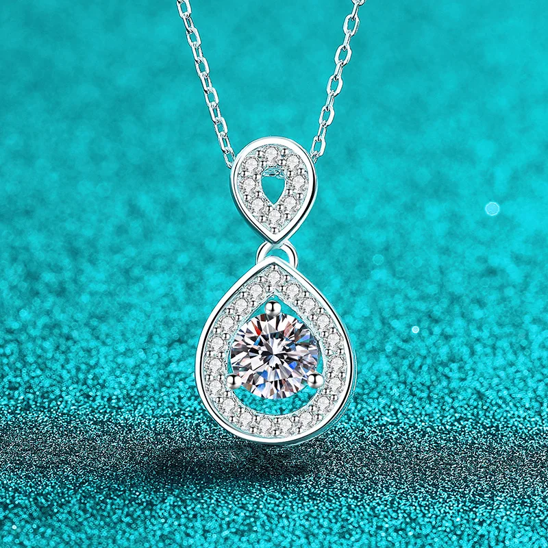 Elegant PT950 Platinum 1-Carat Mossanite Necklace, Classic Teardrop-Shaped Openwork Pendant Set Diamonds Stylish Collar Chain