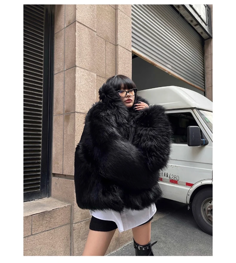 Lautaro Winter Cool Oversized Casual Soft Thick Warm Black Hariy Shaggy Faux Fur Coat Women Turn-down Collar Fluffy Jacket 2023