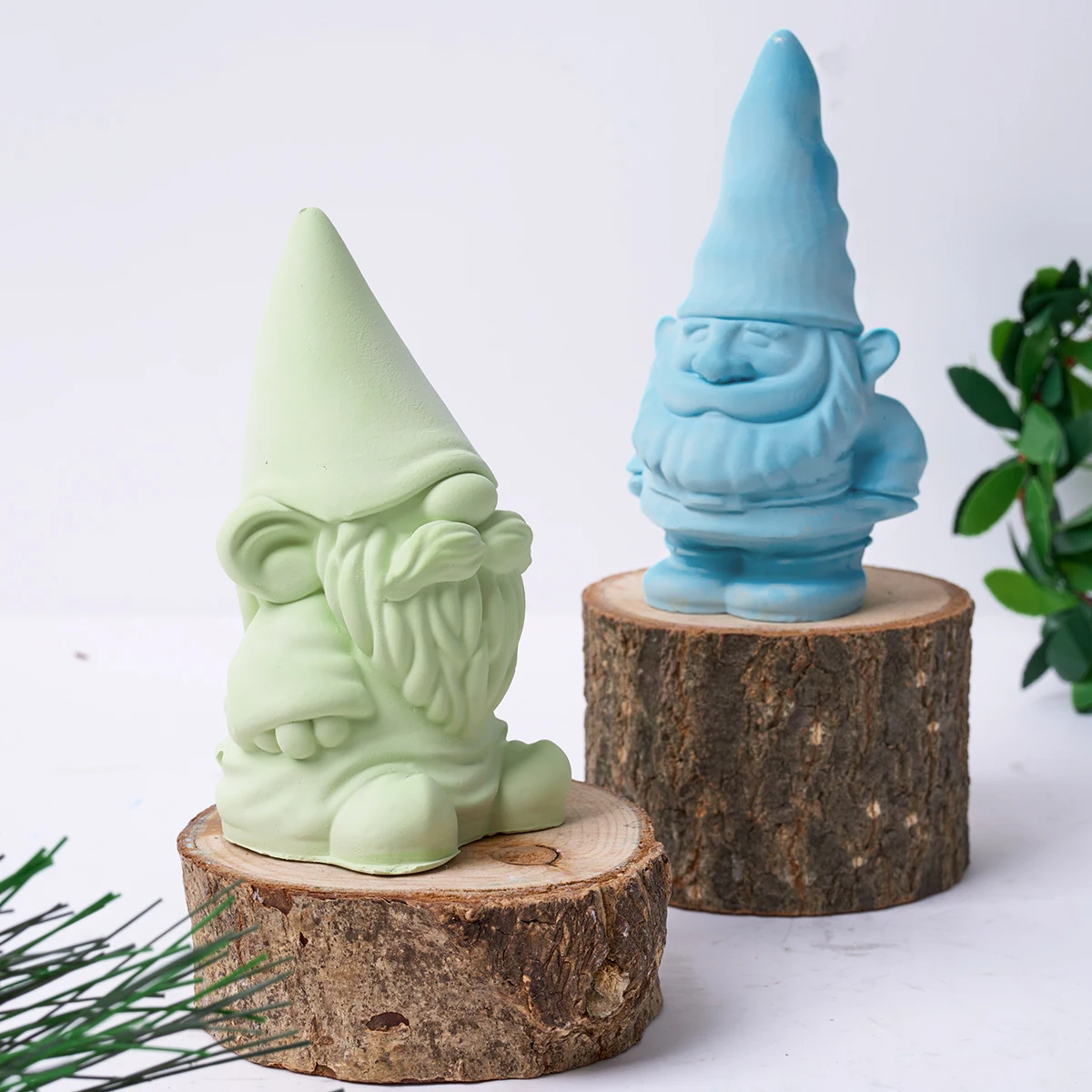 Christmas Dwarf Candle Silicone Mold 3D Santa Claus Scented Plaster Resin Molds Handmade Gift for Craft Lovers Holiday Ornaments