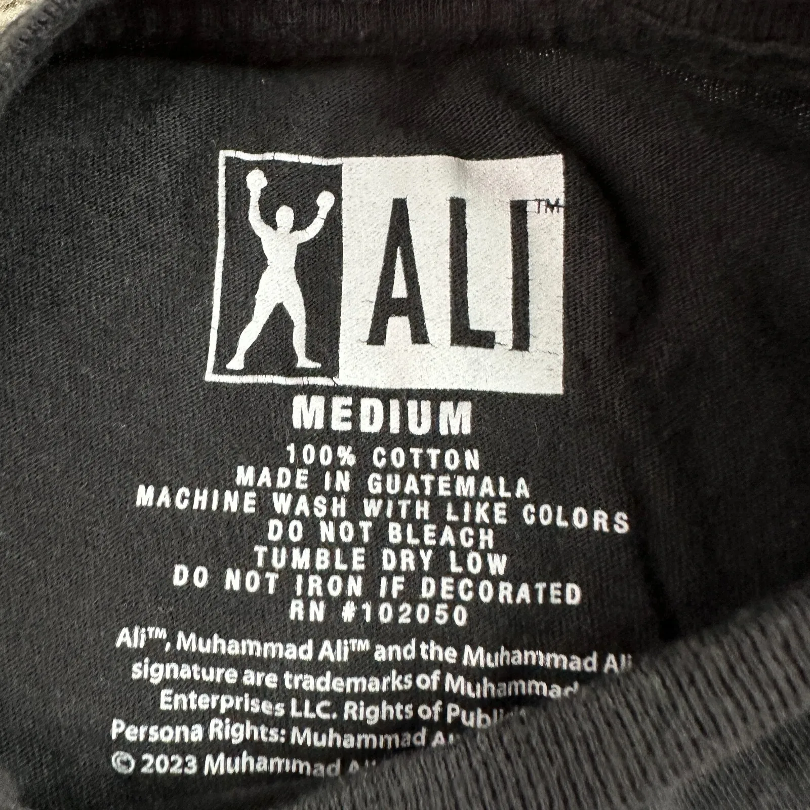 قميص محمد علي رجالي متوسط أسود وأبيض للملاكمة سوني ليستون بأكمام قصيرة