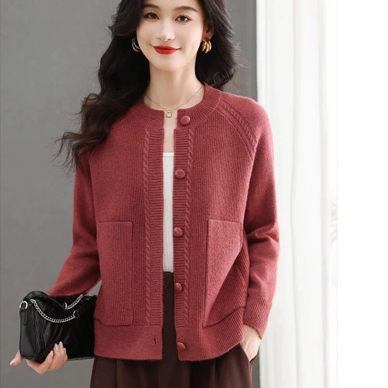 

Knitted cardigan jacket women's spring clothing 2025 spring autumn short sweater loose solid color round neck knitwear top