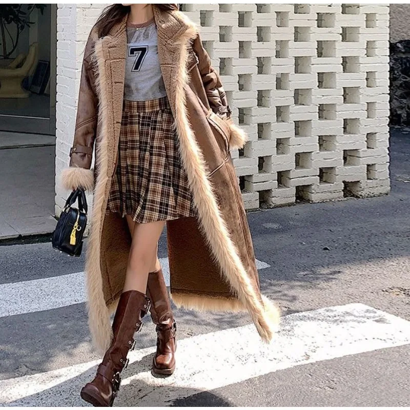Fur Integrated Lamb Wool Coat Women's Korean Version Winter Thickened Plush Jacket Retro Wasteland Wind Warm Coat