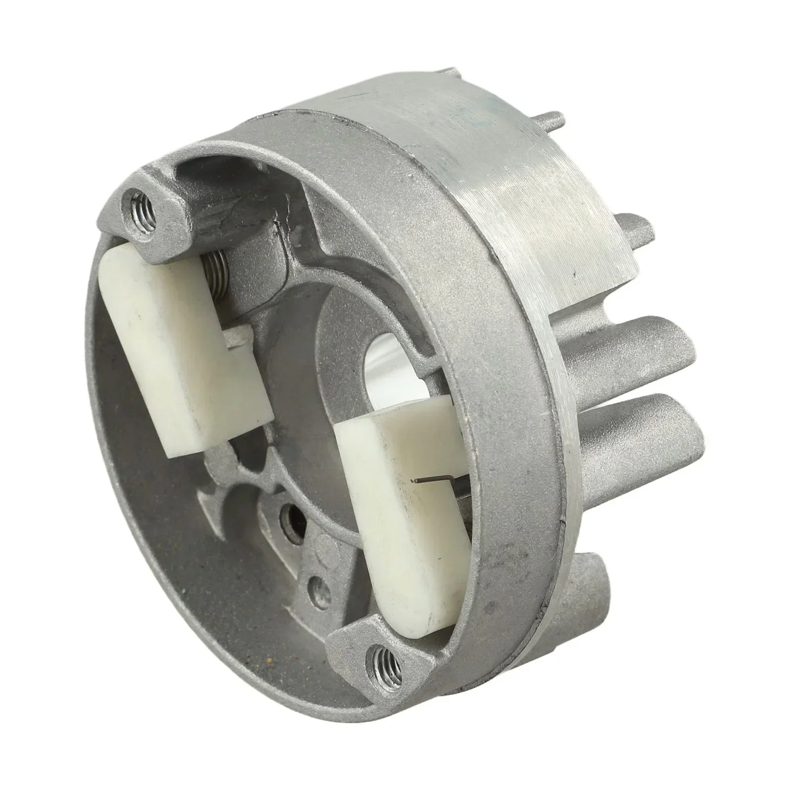 

Легкоустанавливаемый маховик, совместимый с мотокосой, обеспечивающий плавную и стабильную работу, с точным циклом работы и повышенной износостойкостью