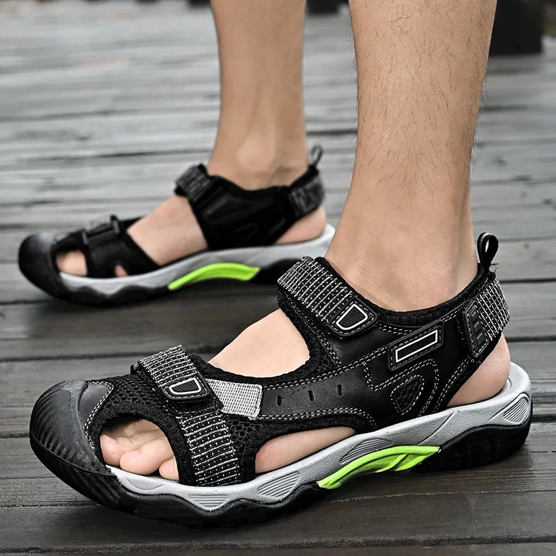 New Summer Men Genuine Leather Sandals Outdoor Sneakers Large Size Men Casual Beach Sandals Non-Slip Summer Men\'s Wading Shoes