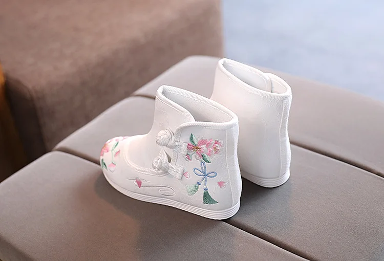 New Girls' Hanfu Shoes