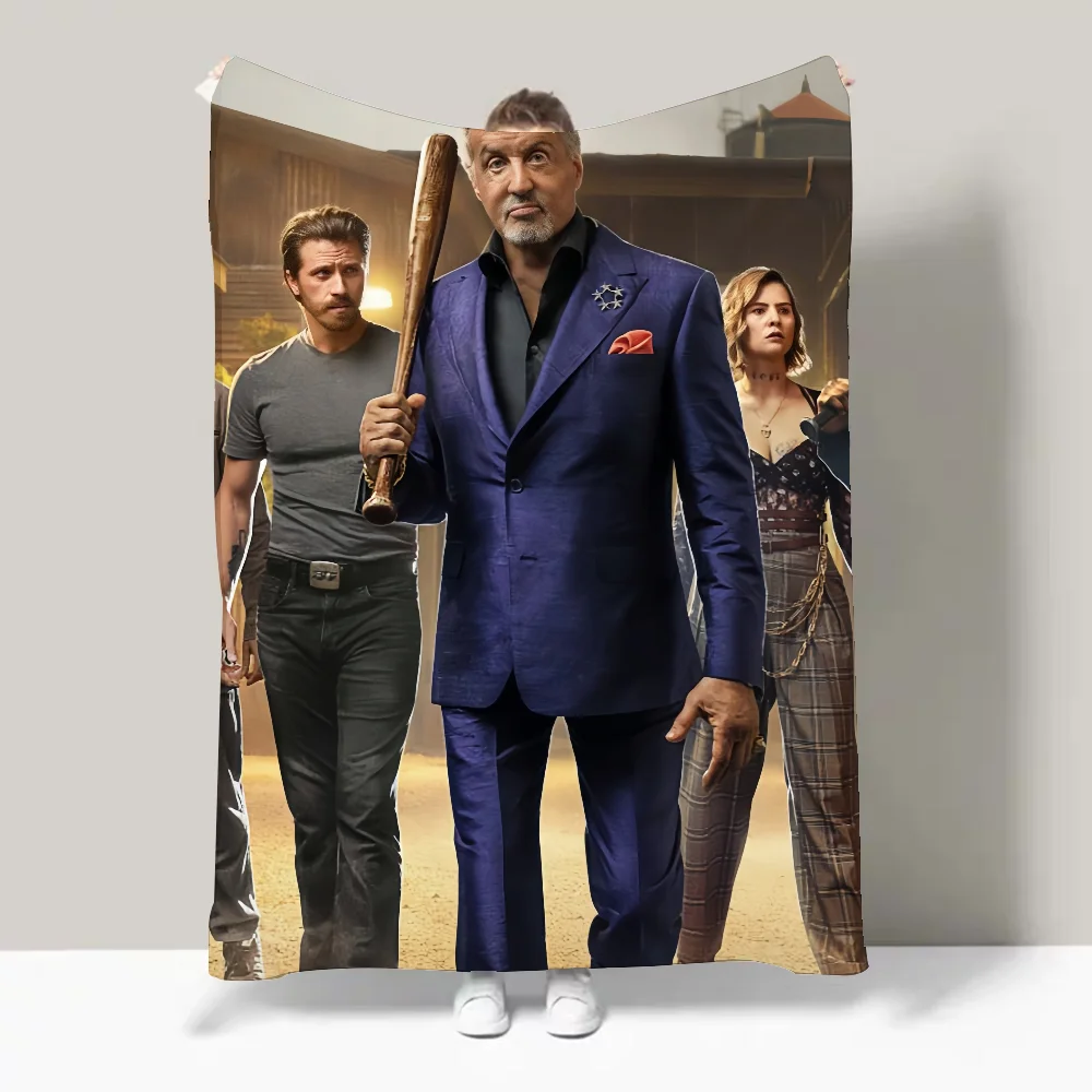 بطانية HOT TV T-tulsa k-king 3 خفيفة الوزن للنوم والقيلولة وغرفة المعيشة والمكتب والأريكة وجميع المواسم