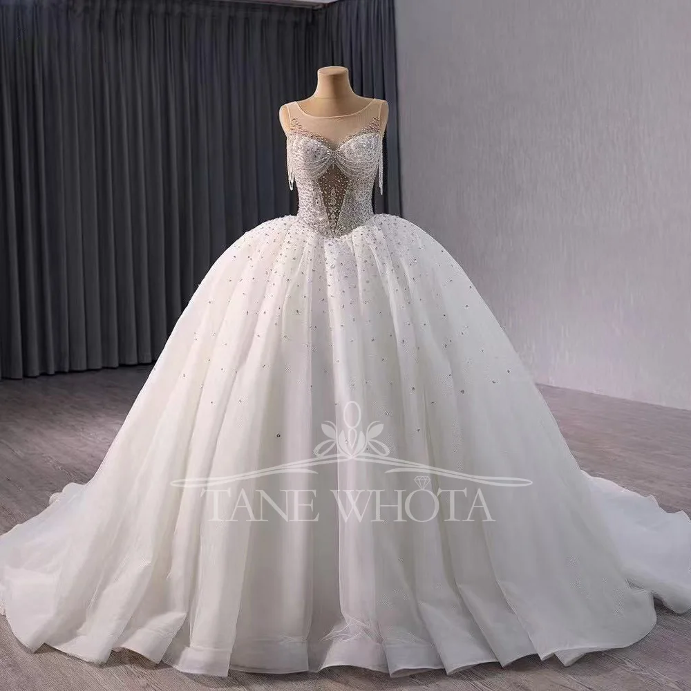 Luxury O-Neck Sleeveless Wedding Dress Lace Up Back Crystal Embellished Classic Bridal Gown
