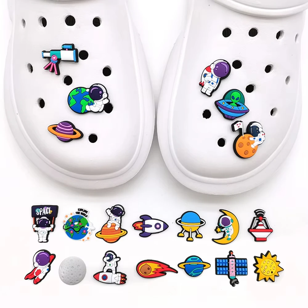 Hot Toys Spacecraft Astronaut Boys Shoes Charms for Crocs DIY Badge Clogs Kids Decoration Jeans Shoe Accessories X-mas gifts