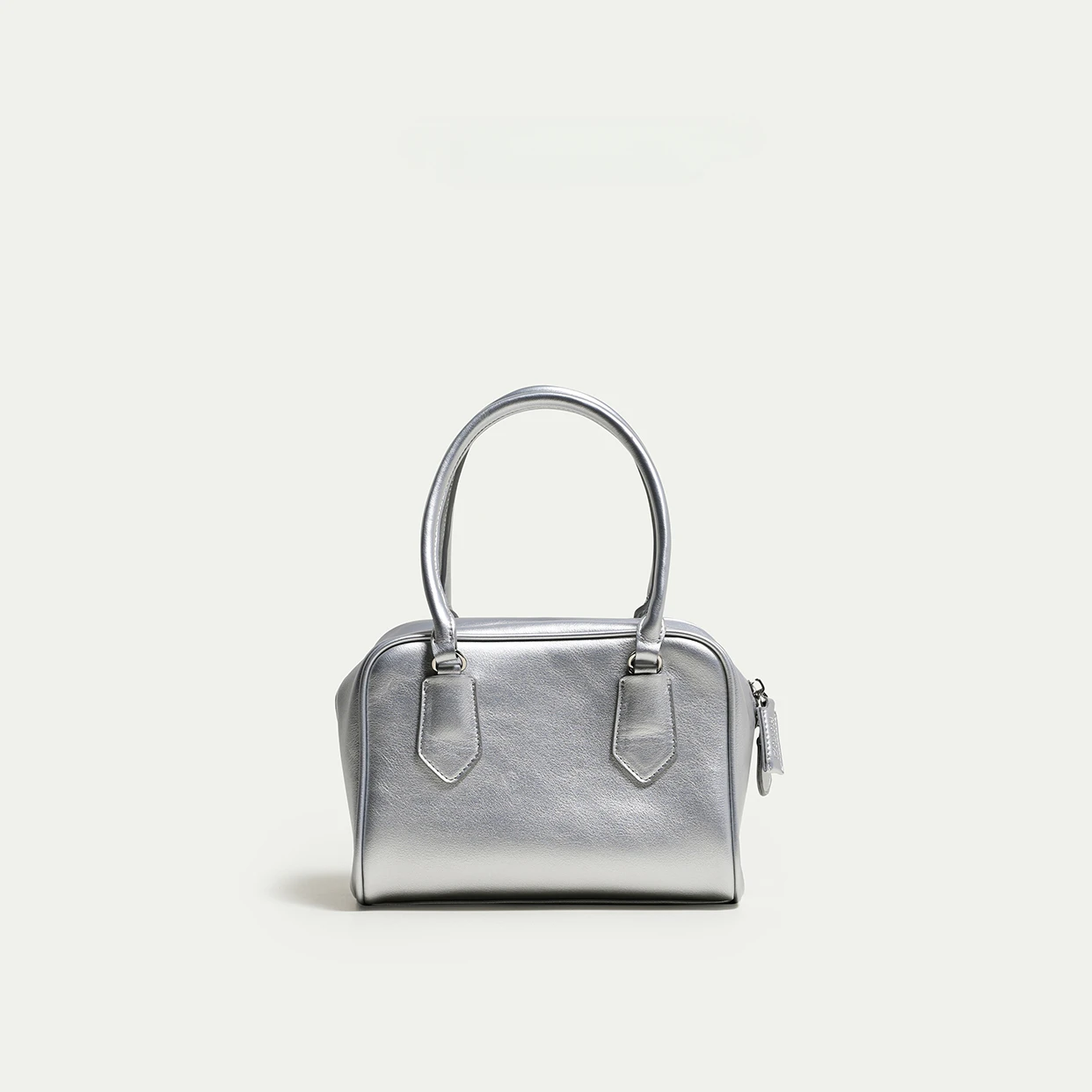 

Silver tote women's summer portable messenger commuter bag